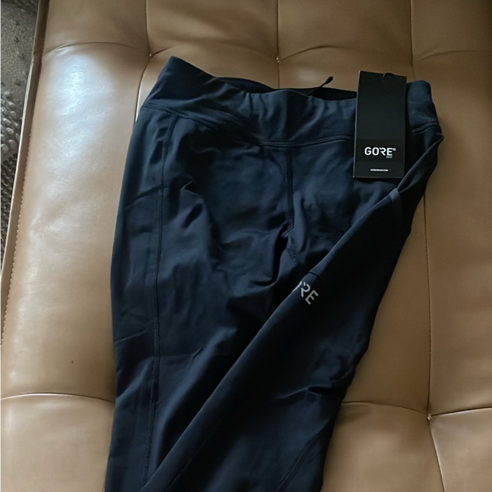 Gorewear Tights size small ( super warm)